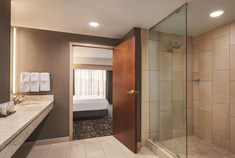 embassy suites bathroom door