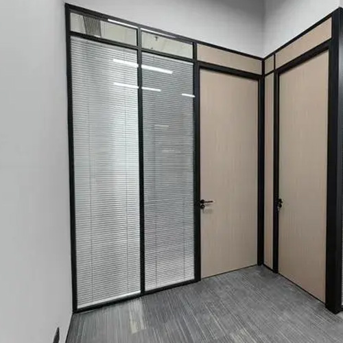 Working Space Room Glazing Divider with Privacy Louver