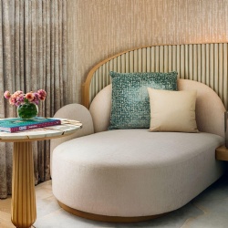 Export Hotel Guest Room Chaise Couch and Side Table for Resort