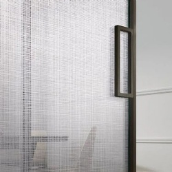 Fabric lamianted glass for aluminum door