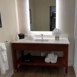 Hawthorn Suites Bath Vanities